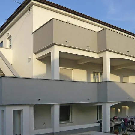 Apartman Silvino In Zadar-diklo With Seaview Zára